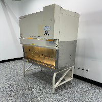 Thermo Forma Class II A2 4' Biosafety Cabinet image 1